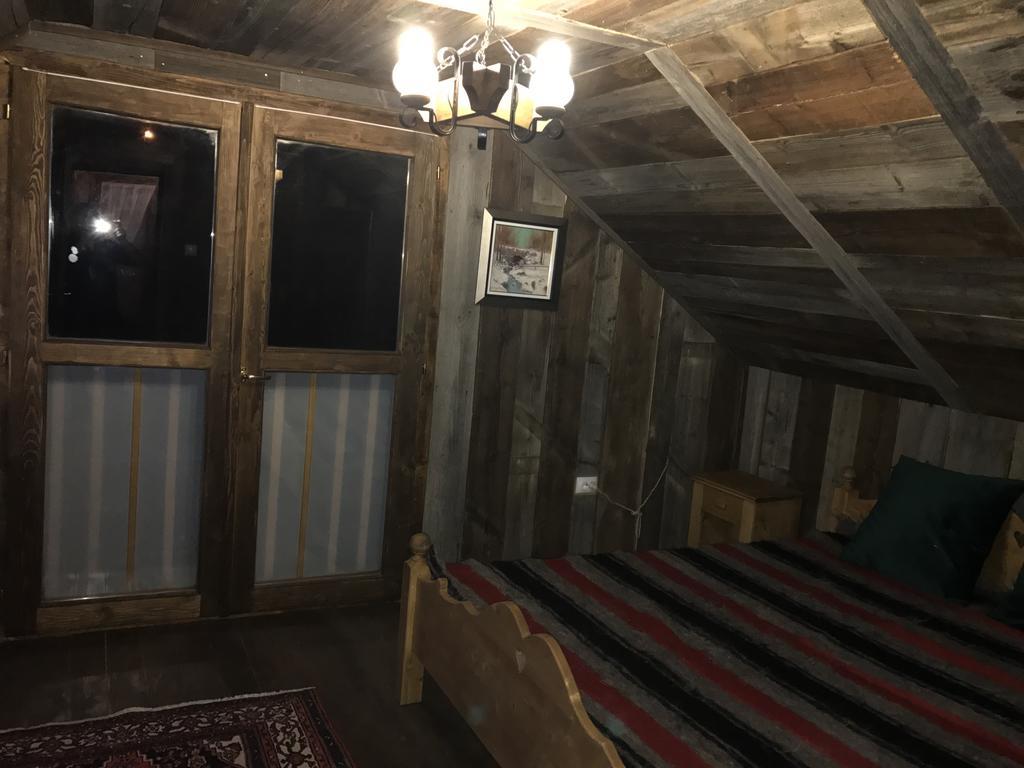 Chalet Ro Peștera Bagian luar foto
